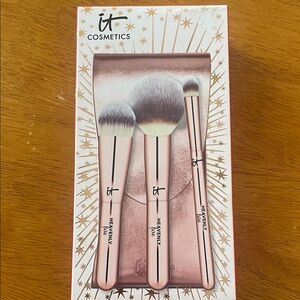 IT Cosmetics Heavenly Luxe Brush On-The-Go Trio